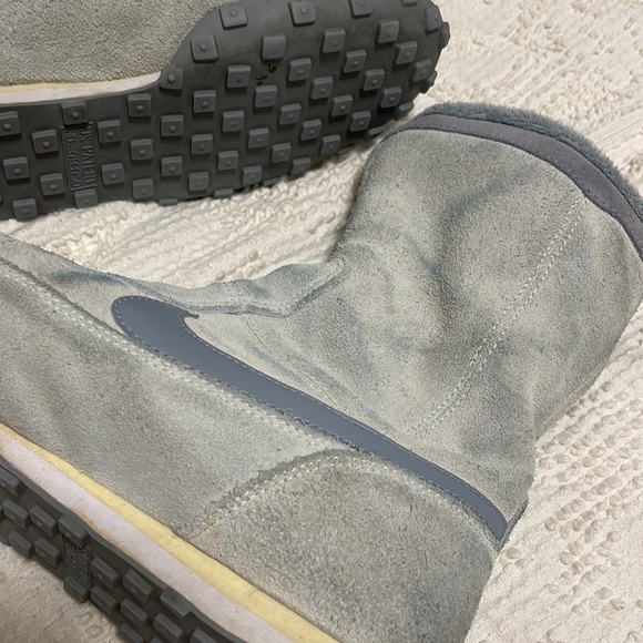 NIKE Sakami Sneaker Boot Light Blue Yellow Side Lace Up Boot 5.5 Youth Shoe - Picture 8 of 11